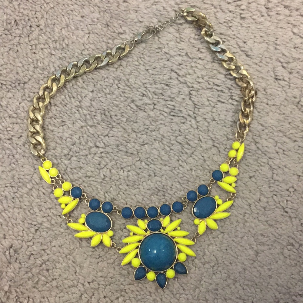 Chunky fashion necklace